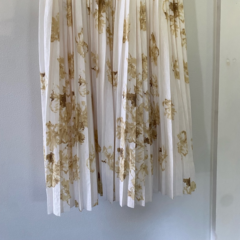 Anthropologie Deletta Tea and Sweets Floral Dress - Picture 3 of 9